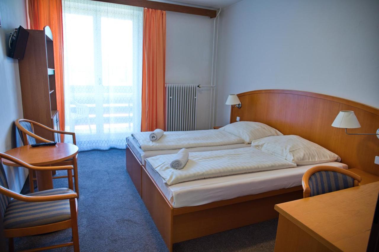 Penzion Diana Železná Ruda Zewnętrze zdjęcie